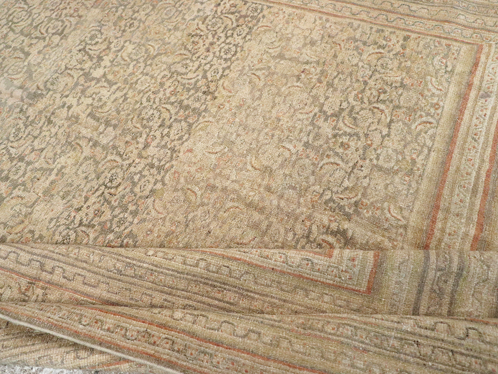 Antique Persian Dorokhsh Gallery Carpet, No.23813 - Gss