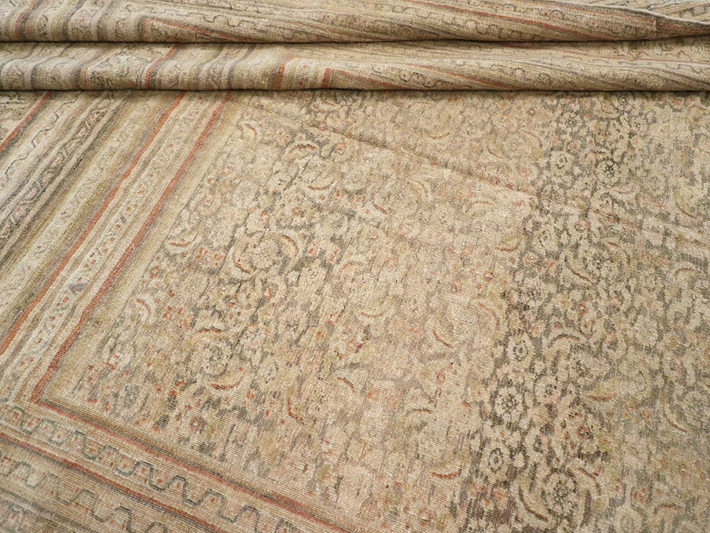Antique Persian Dorokhsh Gallery Carpet, No.23813 - Gss