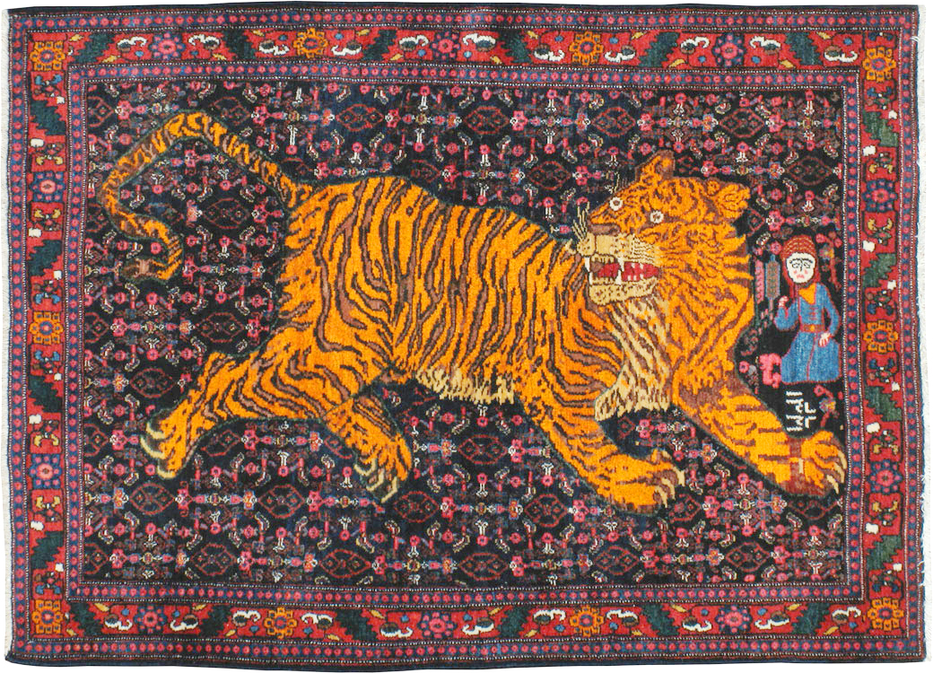 Vintage Persian Senneh Pictorial Rug, No.23836 - Gss