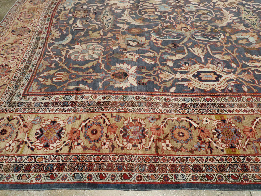 Antique Persian Sultanabad Carpet, No.23882 - Gss