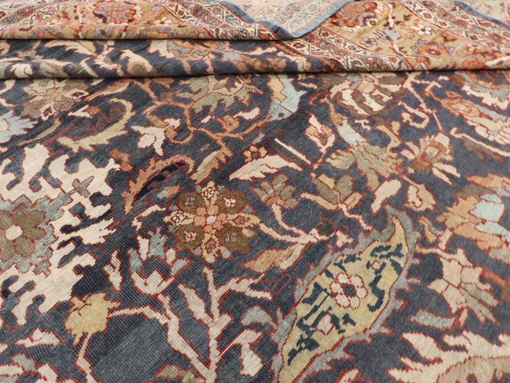 Antique Persian Sultanabad Carpet, No.23882 - Gss