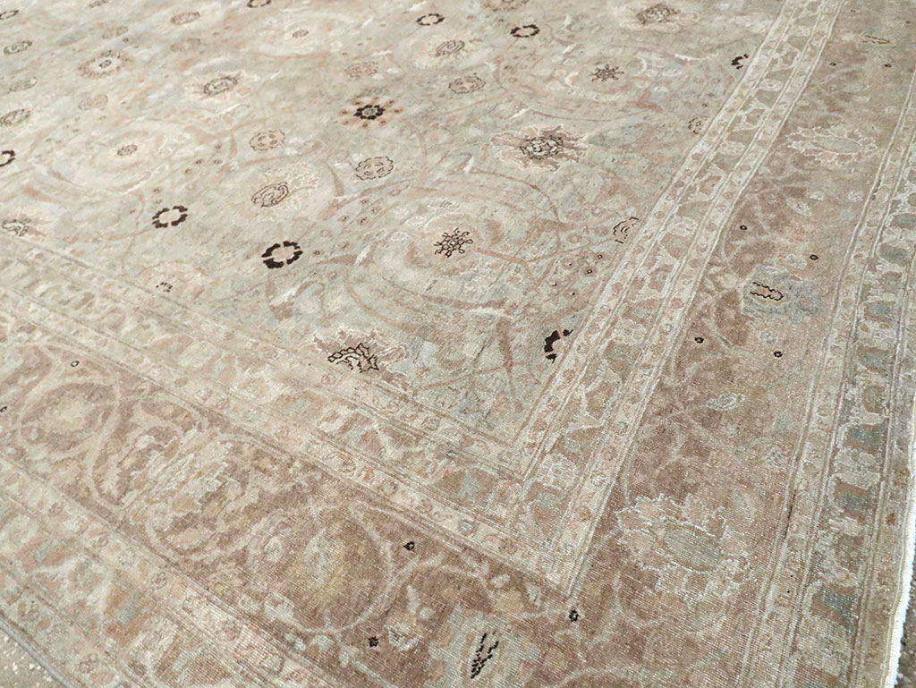 Antique Tabriz Persian Carpet, No.23907 - Gss