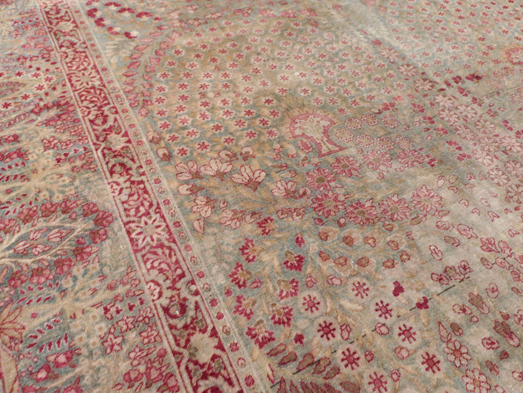 Antique Persian Lavar Kerman Gallery Carpet, No.23919 - Gss
