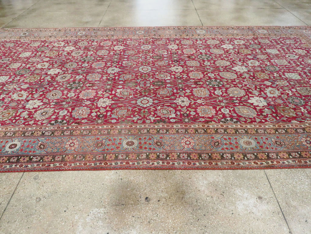 Antique Persian Tabriz Carpet, No.23942 - Gss