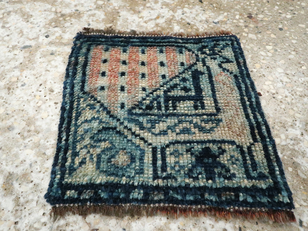 Vintage Persian Qashqai Rug, No.23946 - Gss