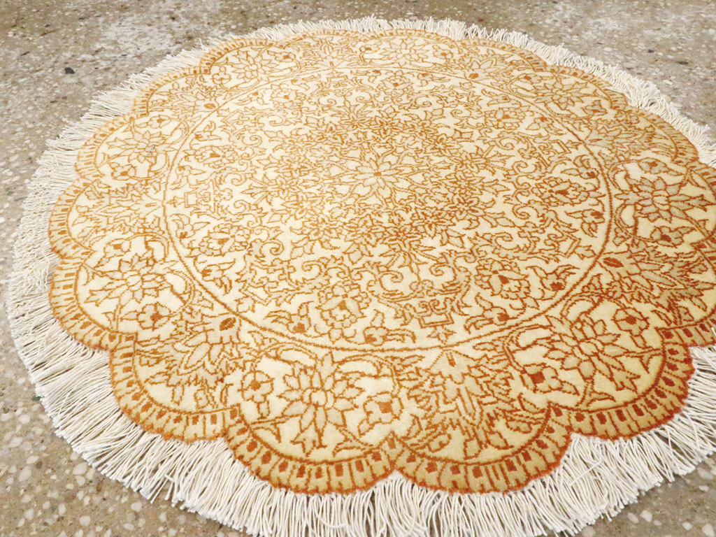 Modern Silk Persian Quom Round Throw Rug, No.23954 - Gss