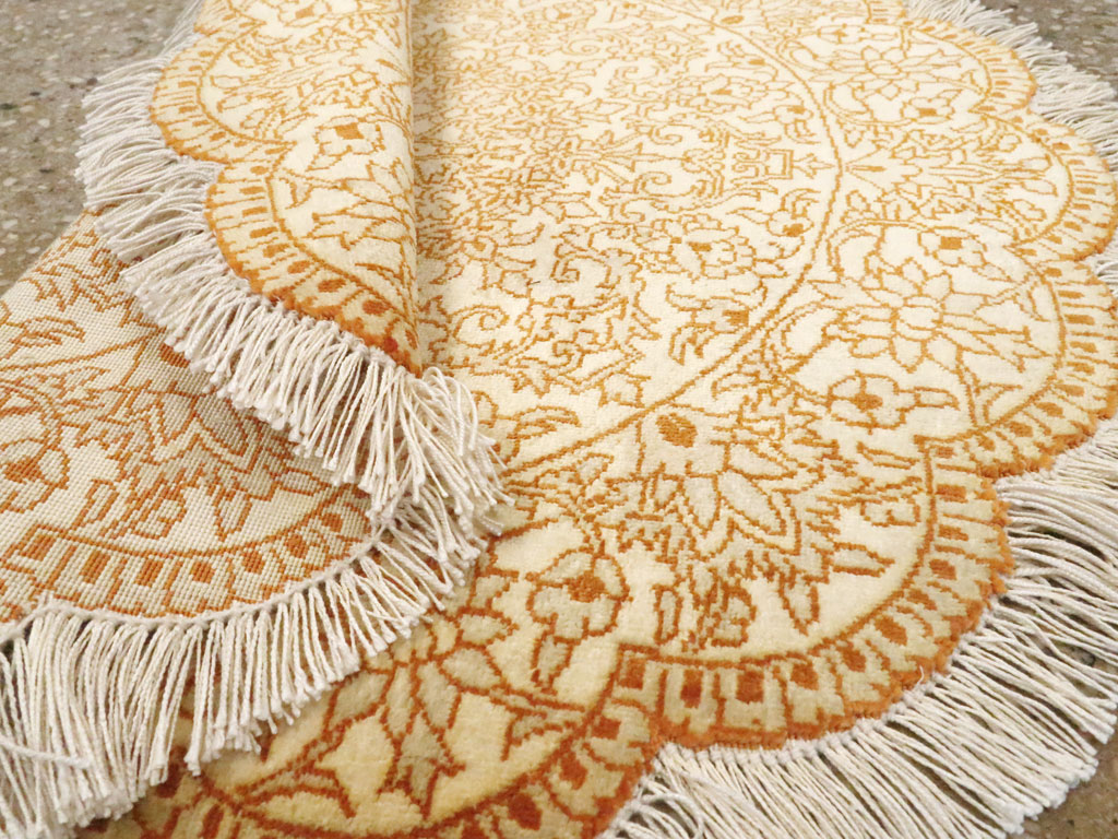 Silk Persian Quom Round Throw Rug, No.23954 - Gss