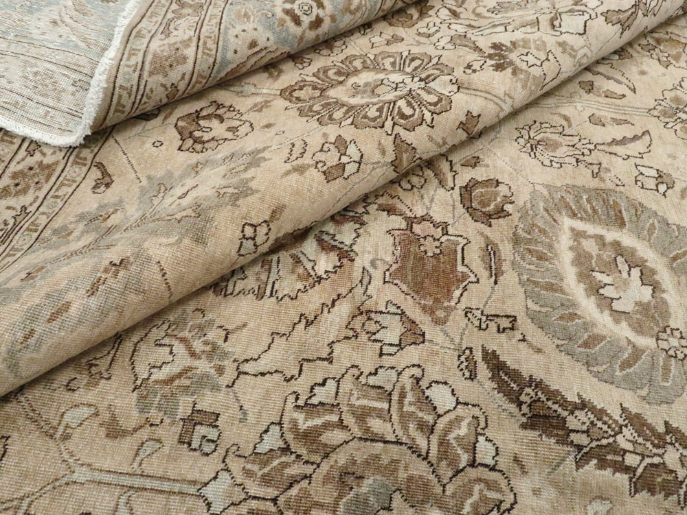 Antique Persian Tabriz Carpet, No.23968 - Gss