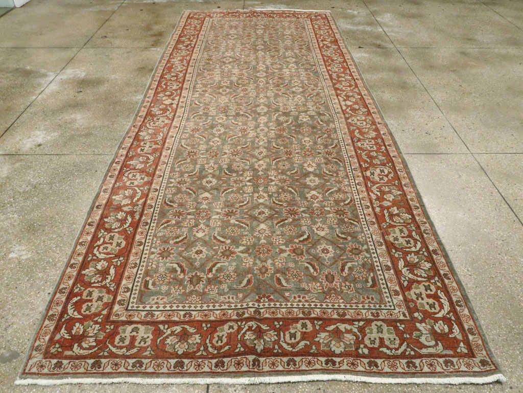 Antique Persian Mahal Gallery Carpet, No.24019 - Gss