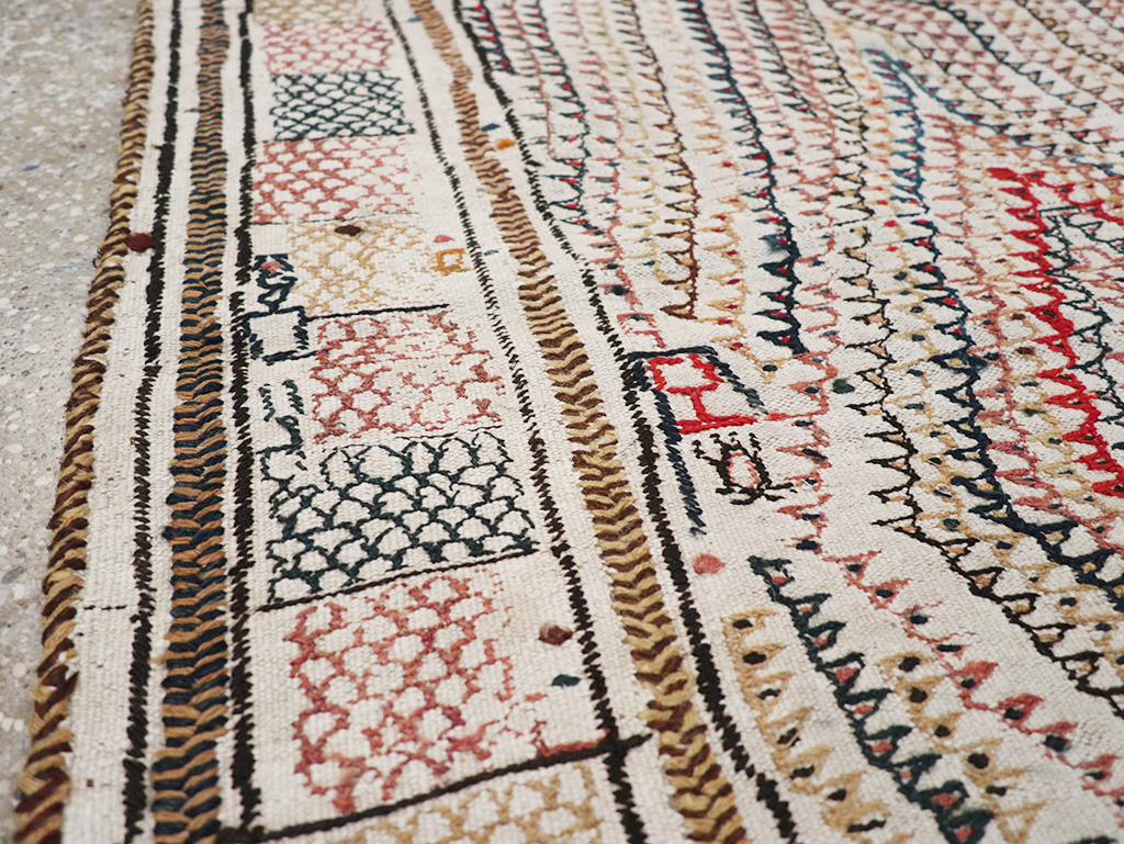 Vintage Persian Flatweave Kilim Throw Rug, No.24045 - Gss