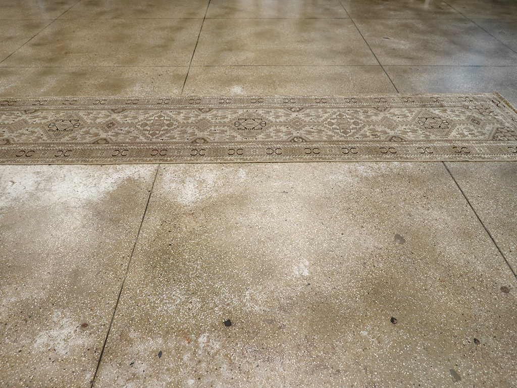 Antique Persian Shiraz Long Runner, No.24051 - Gss