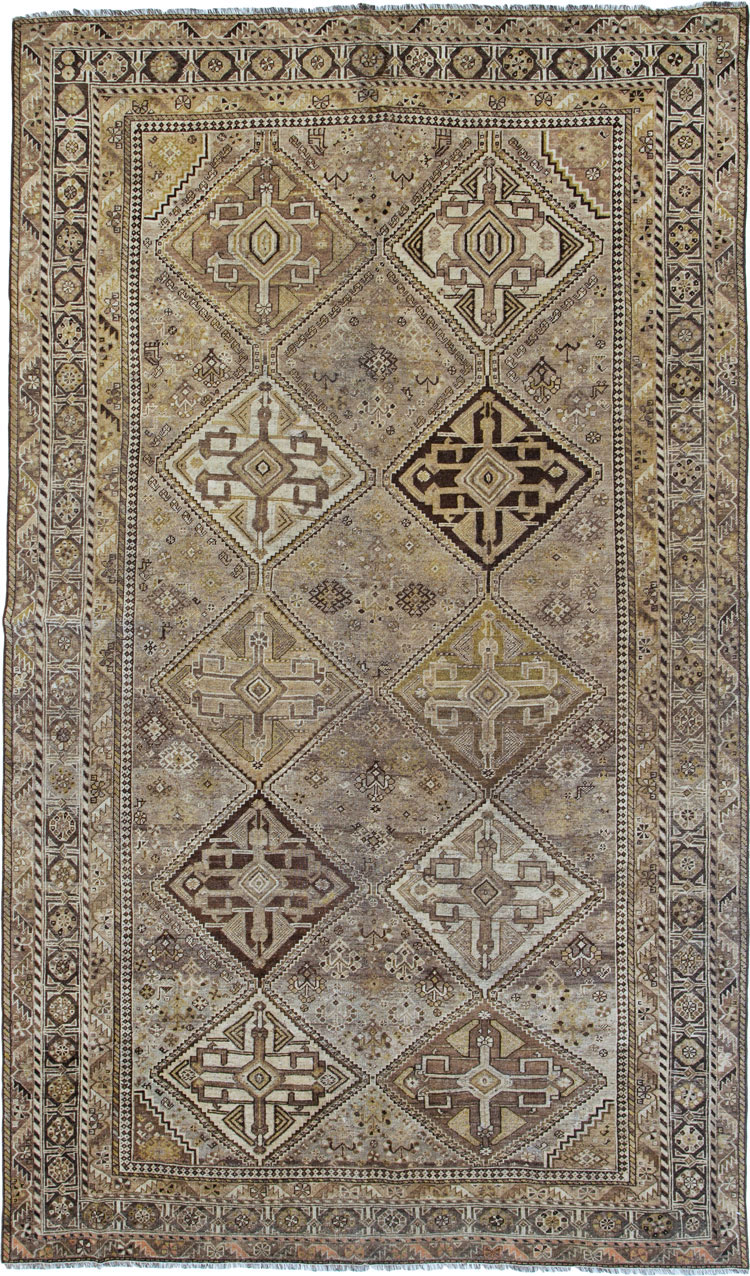 Antique Persian Shiraz Rug, No.24060 - Gss