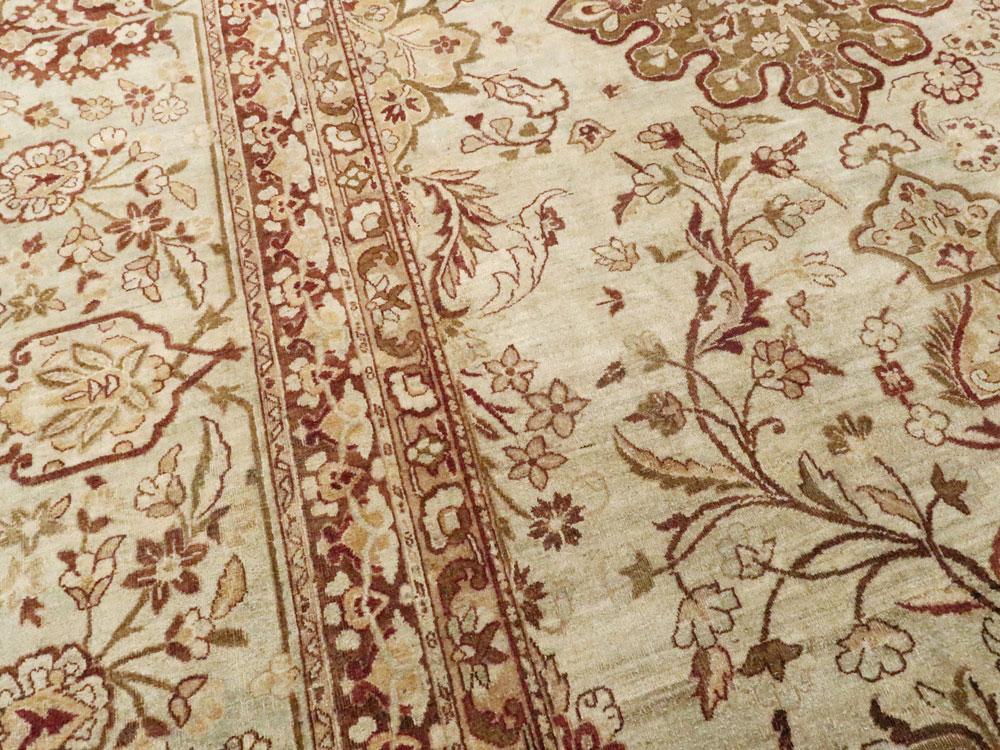 Antique Persian Lavar Kerman Carpet, No.24067 - Gss
