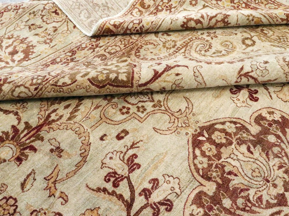 Antique Persian Lavar Kerman Carpet, No.24067 - Gss