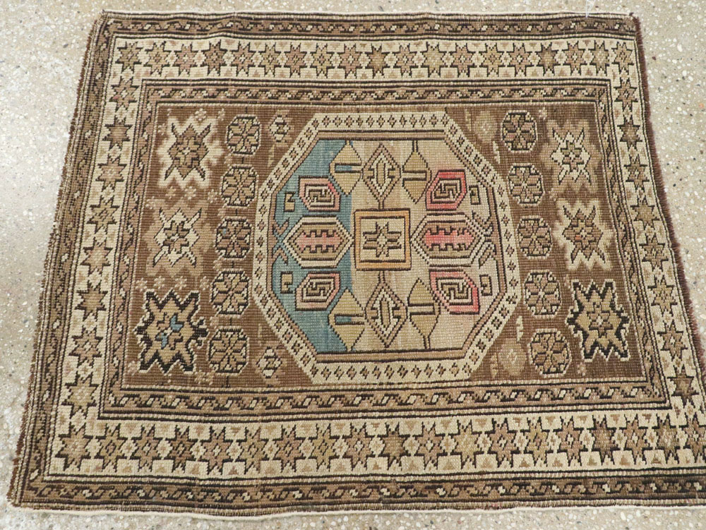 Antique Caucasian Shirvan Rug, No.24068 - Gss