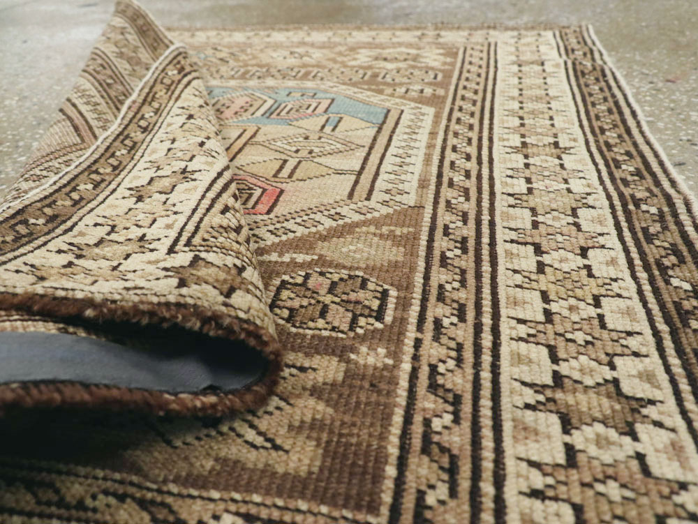 Antique Caucasian Shirvan Rug, No.24068 - Gss