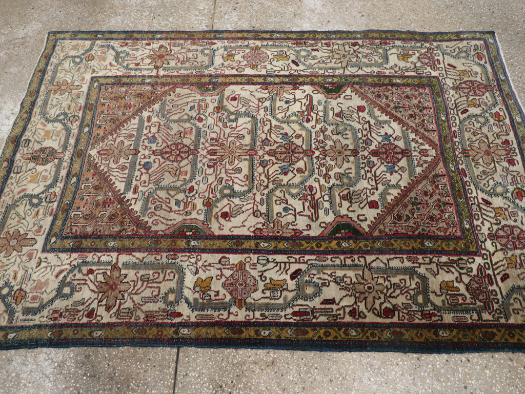 Antique Indian Agra Rug, No.24099 - Gss