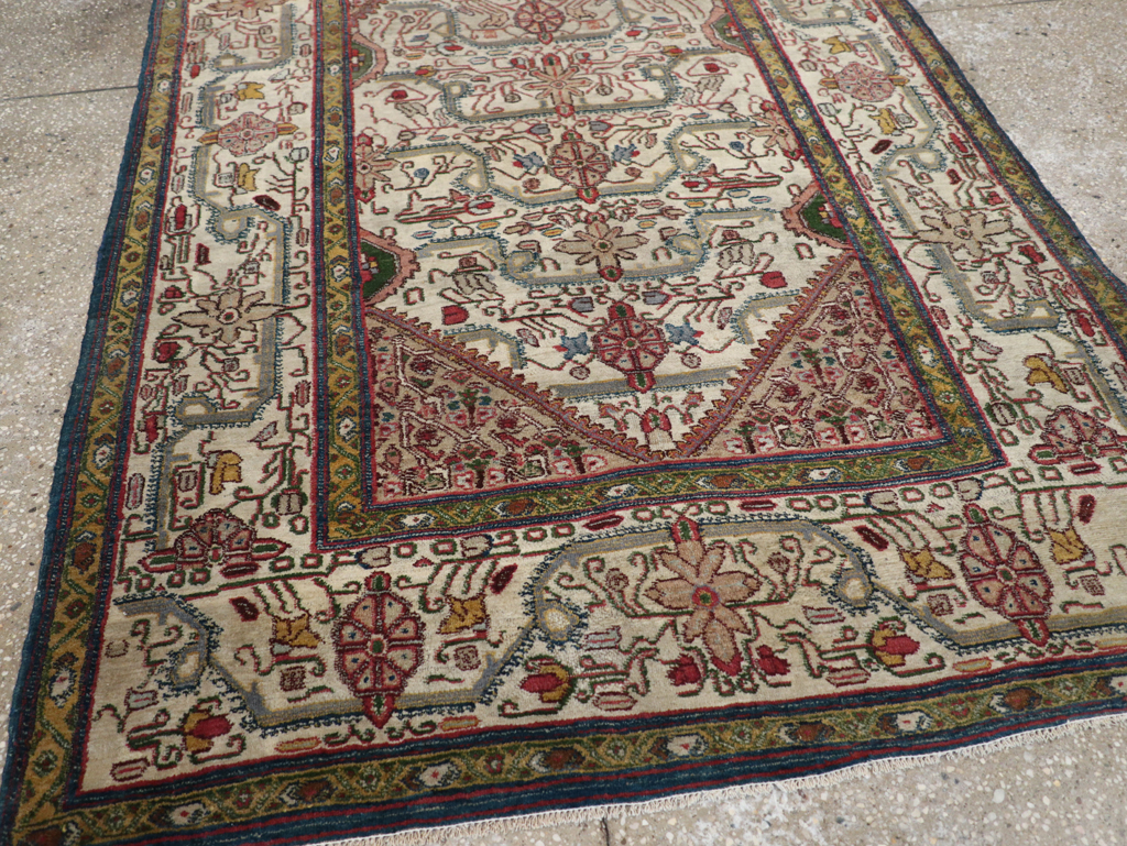 Antique Indian Agra Rug, No.24099 - Gss