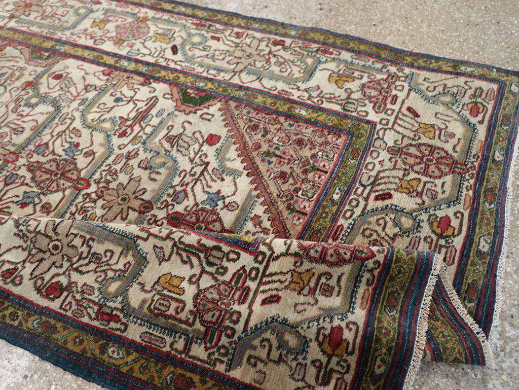 Antique Indian Agra Rug, No.24099 - Gss