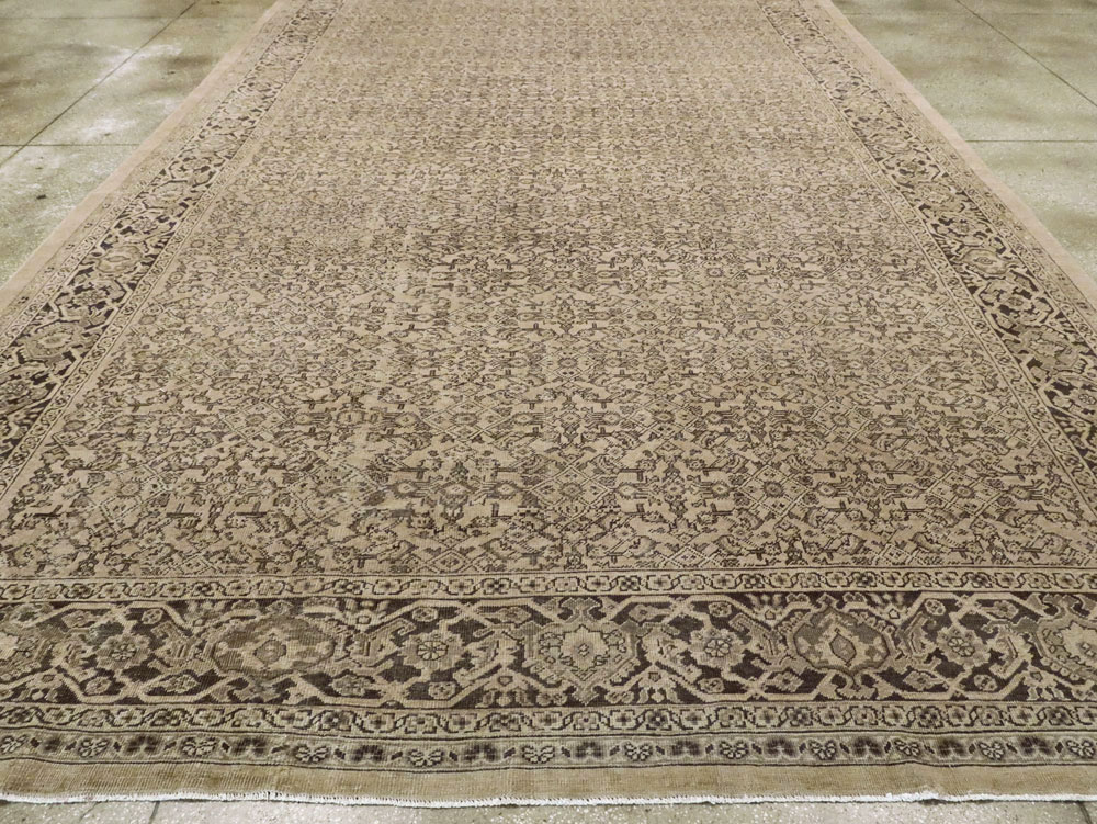 Antique Persian Mahal Carpet, No.24118 - Gss