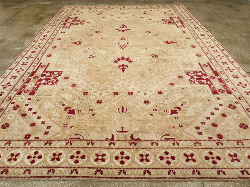 Vintage Indian Agra Carpet, No.24135 - Gss