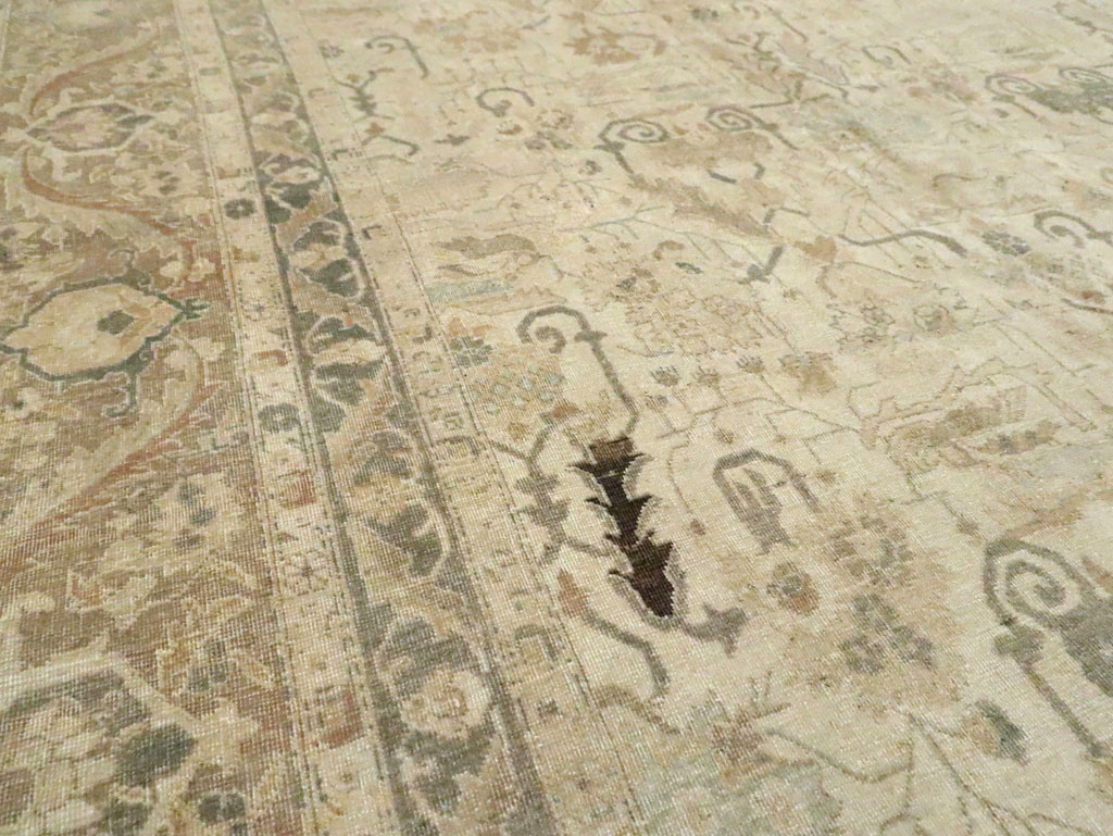 Antique Persian Tabriz Carpet, No.24192 - Gss