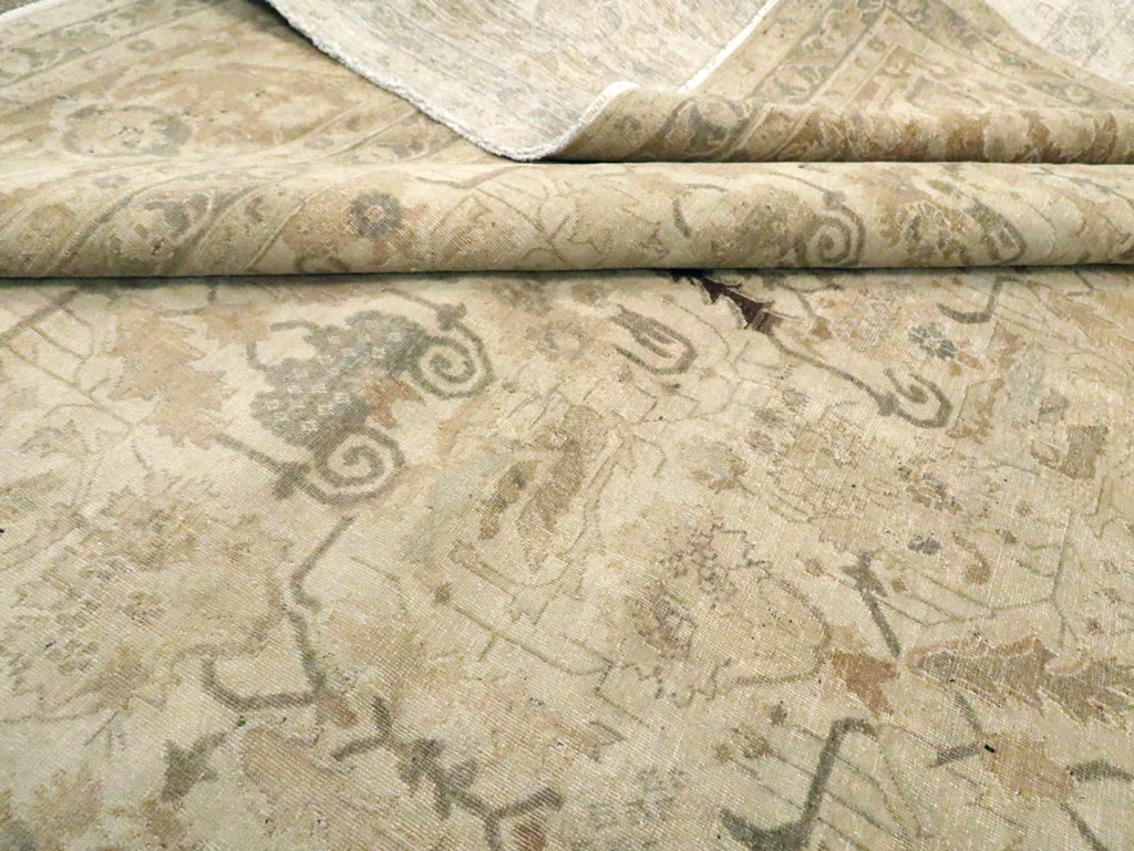 Antique Persian Tabriz Carpet, No.24192 - Gss