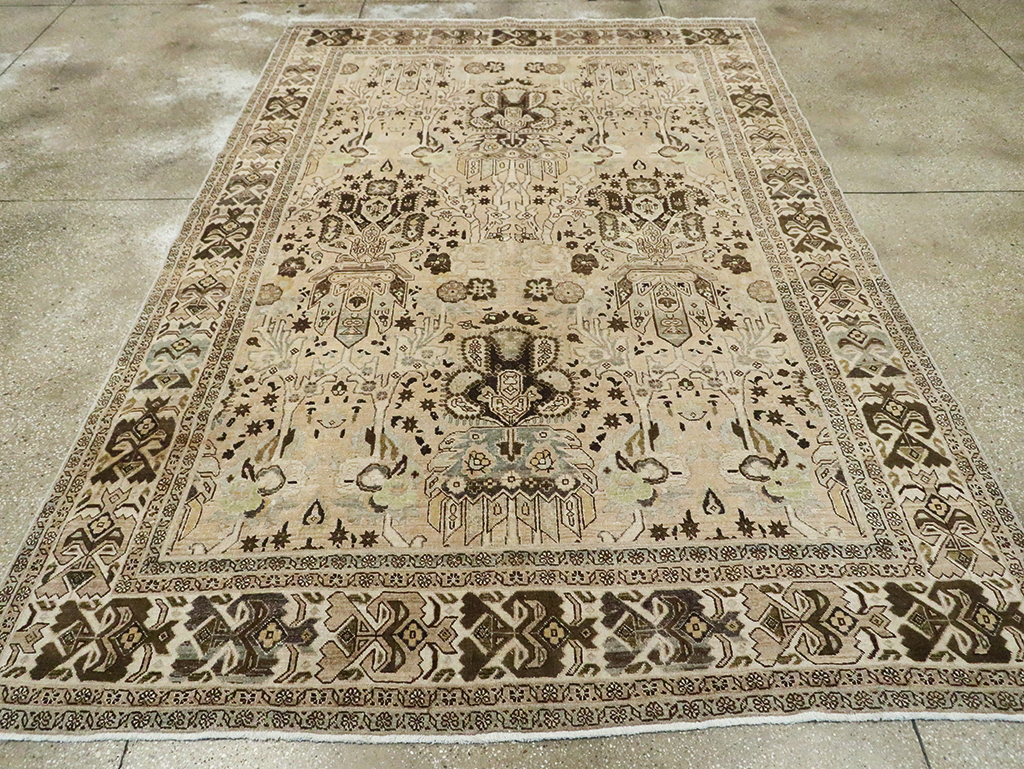 Antique Persian Tabriz Carpet, No.24216 - Gss