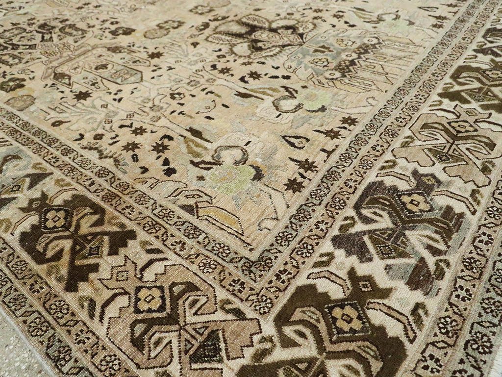 Antique Persian Tabriz Carpet, No.24216 - Gss