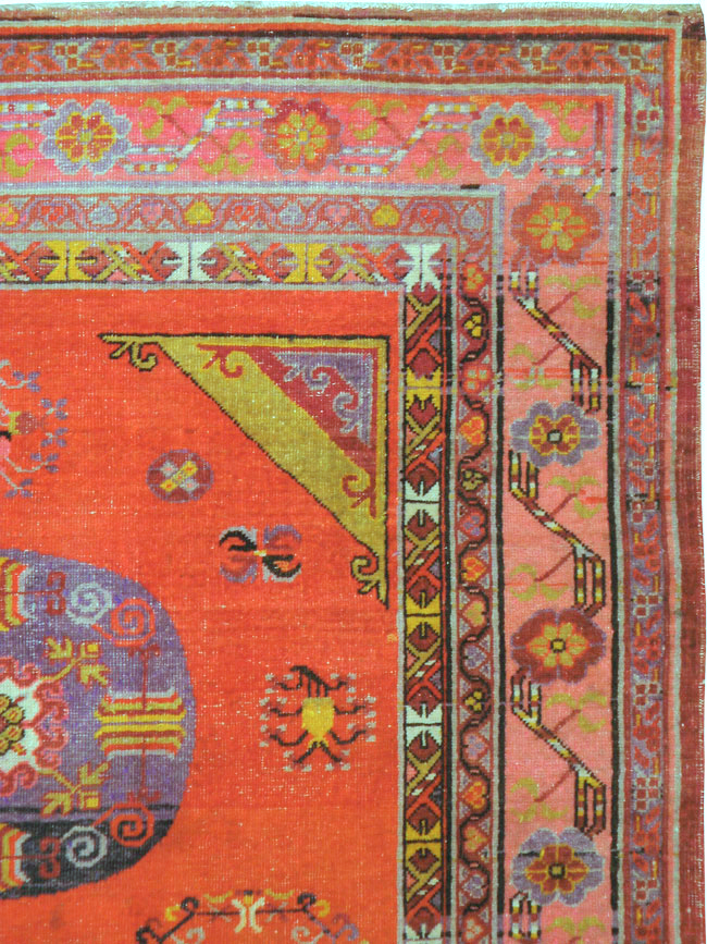 Antique East Turkestan Khotan Gallery Carpet, No.24237 - Gss