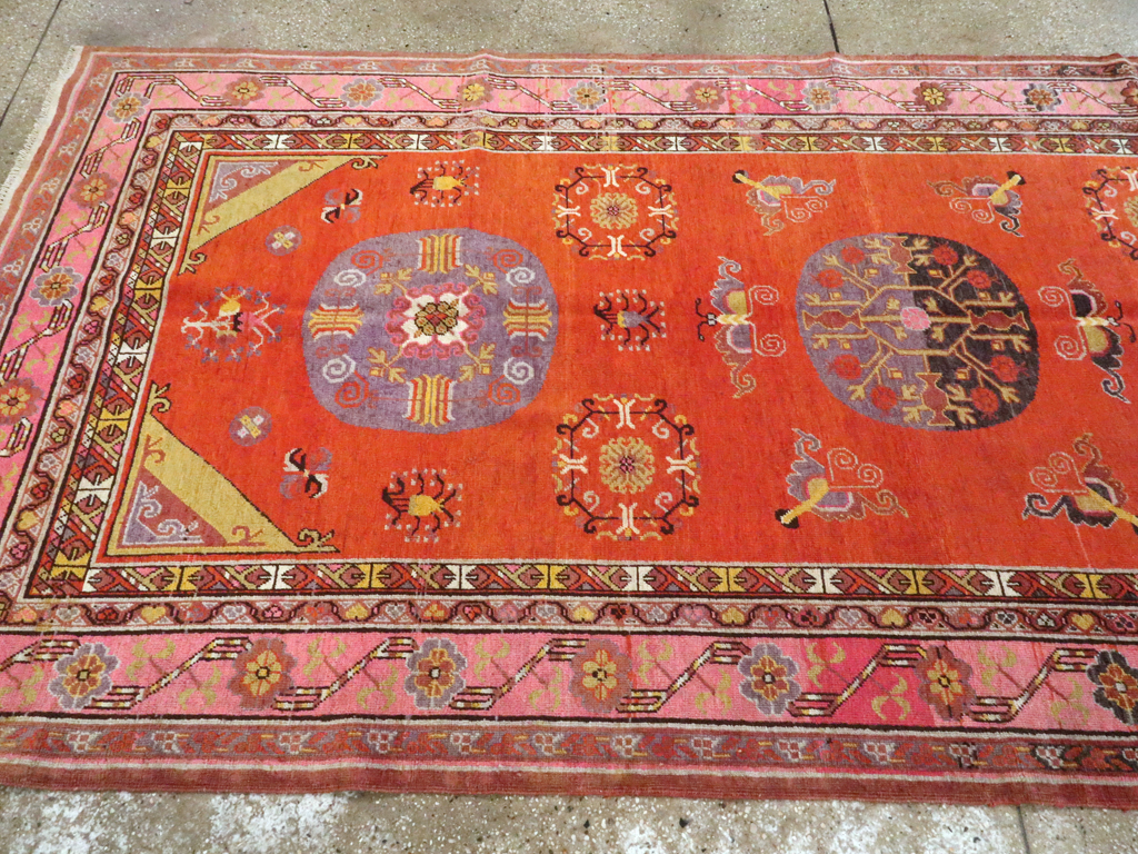 Antique East Turkestan Khotan Gallery Carpet, No.24237 - Gss