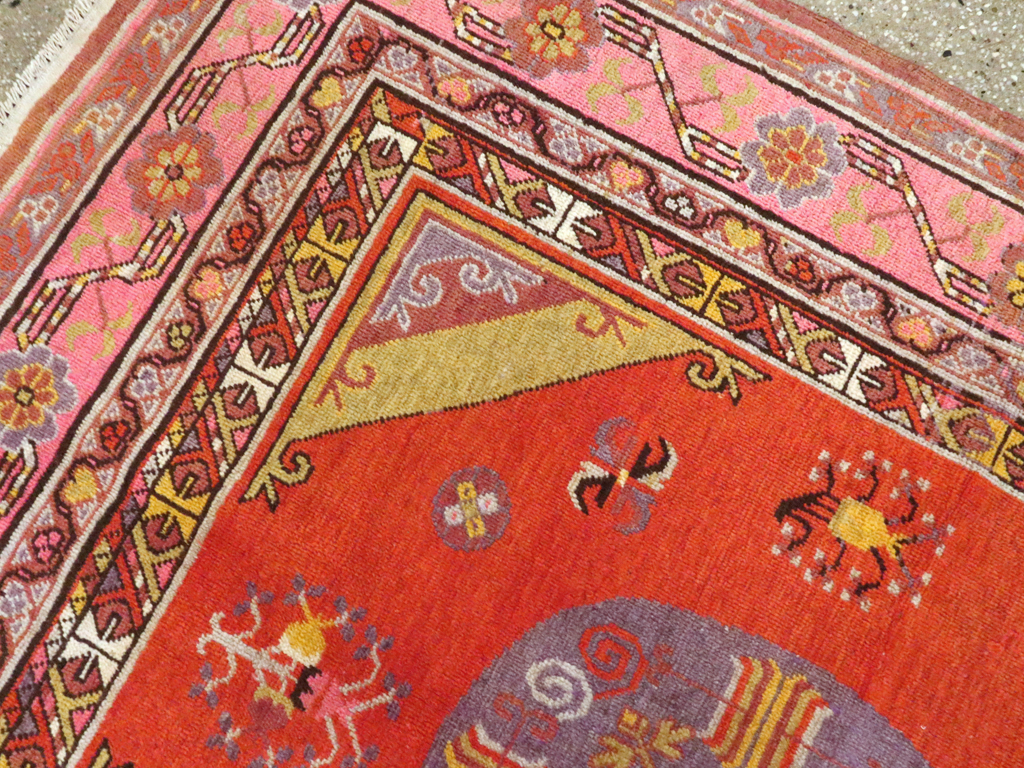 Antique East Turkestan Khotan Gallery Carpet, No.24237 - Gss