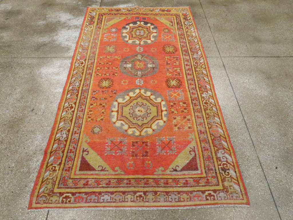 Vintage East Turkestan Khotan Carpet, No.24238 - Gss