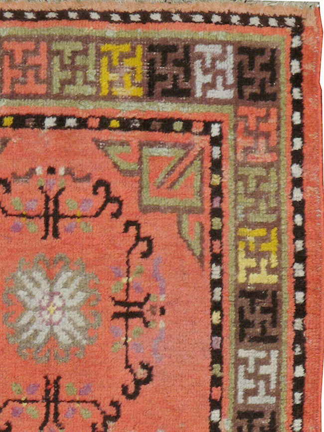 Antique East Turkestan Khotan Rug, No.24239 - Gss