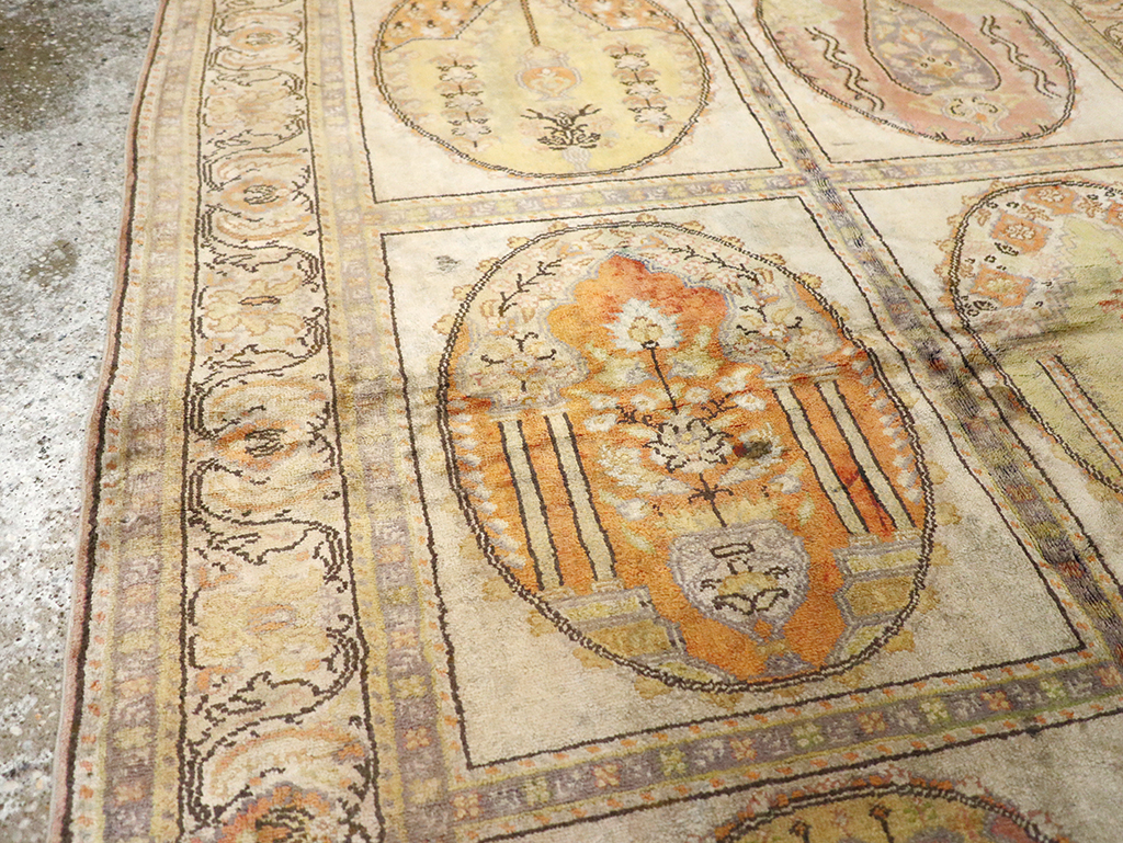 Vintage Turkish Sivas Rug, No.24292 - Gss