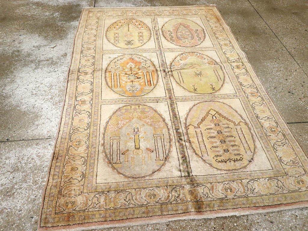 Vintage Turkish Sivas Rug, No.24292 - Gss