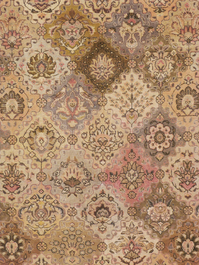 Vintage Persian Tabriz Carpet, No.24321 - Gss