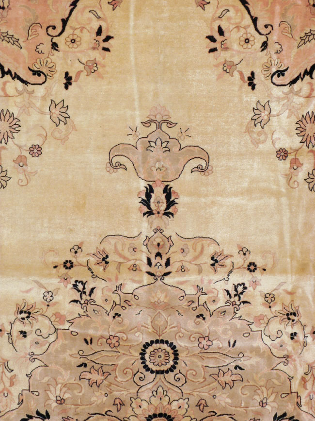 Antique Turkish Sivas Carpet, No.24322 - Gss