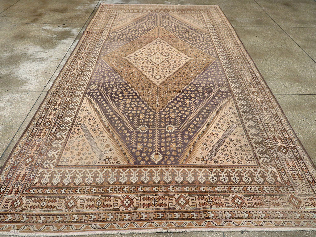 Antique East Turkestan Khotan Gallery Carpet, No.24337 - Gss