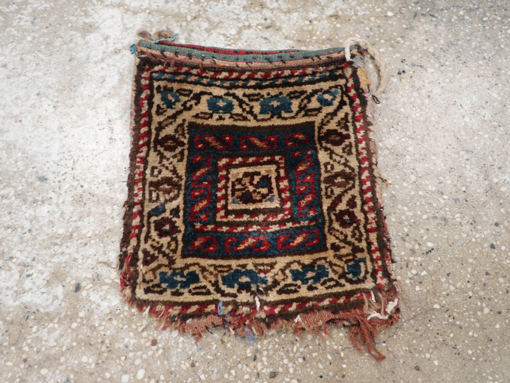 Vintage Persian Shiraz Bag, No.24340 - Gss