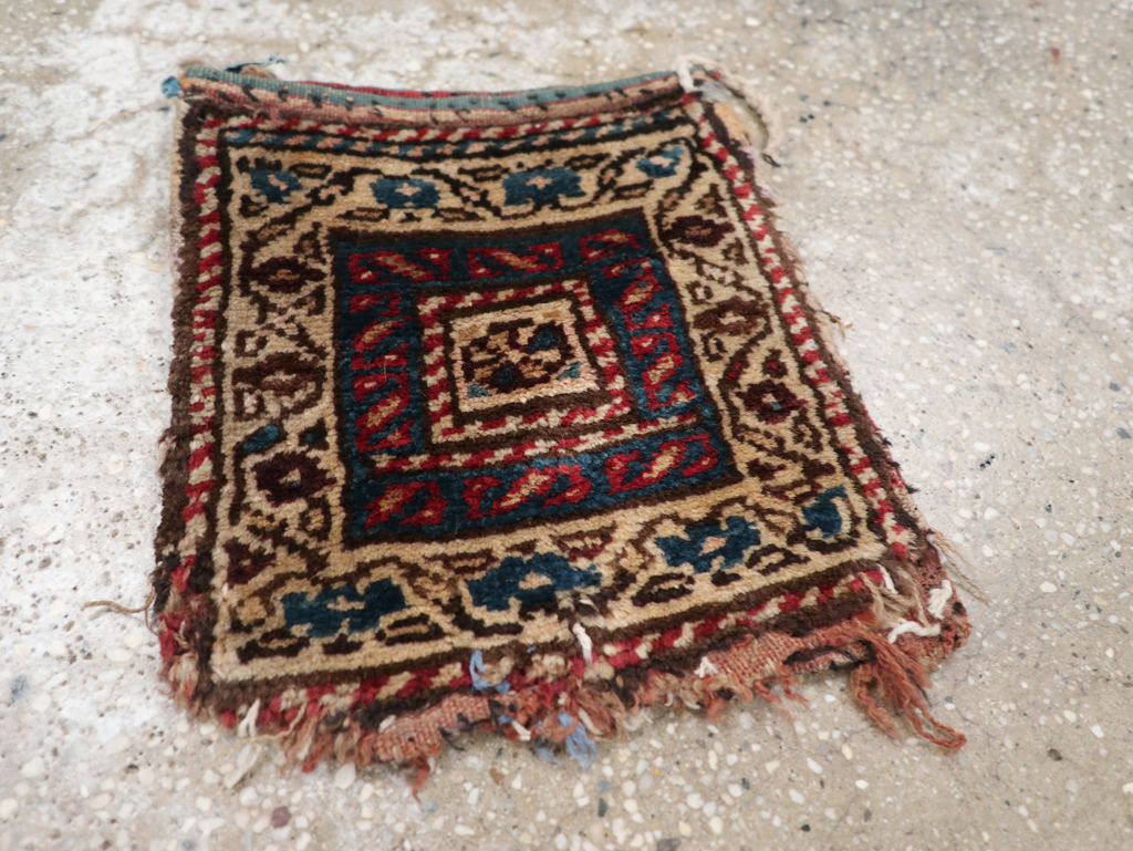 Vintage Persian Shiraz Bag, No.24340 - Gss