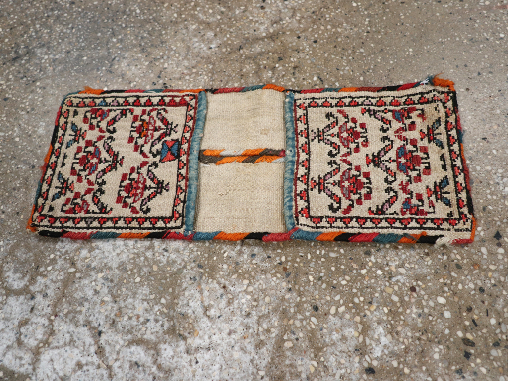Vintage Persian Kilim Saddlebag (Khorjin), No.24358 - Gss