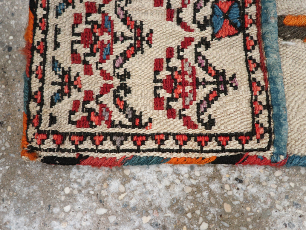 Vintage Persian Kilim Saddlebag (Khorjin), No.24358 - Gss