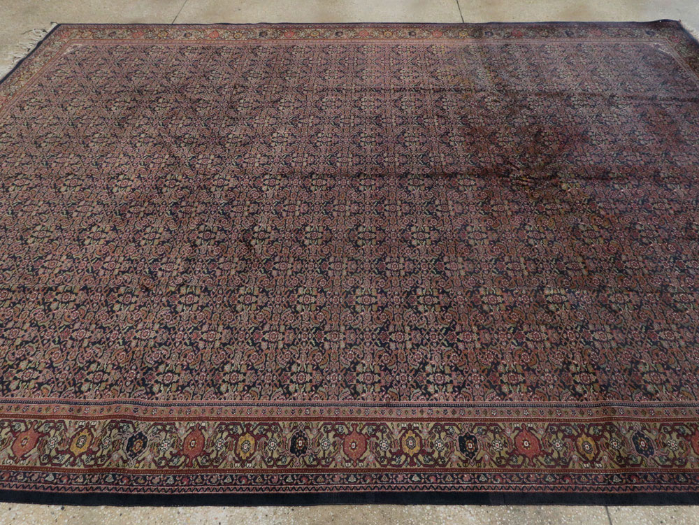Antique Indian Lahore Carpet, No.24362 - Gss
