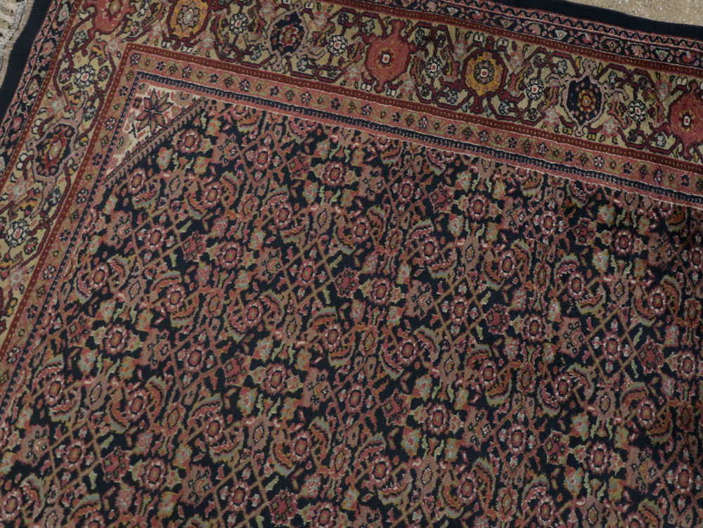 Antique Indian Lahore Carpet, No.24362 - Gss