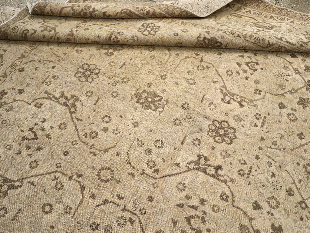 Antique Persian Tabriz Room Size Carpet, No.24379 - Gss