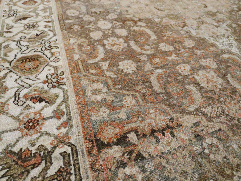 Antique Persian Bibikabad Carpet, No.24388 - Gss