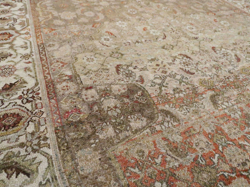 Antique Persian Bibikabad Carpet, No.24388 - Gss