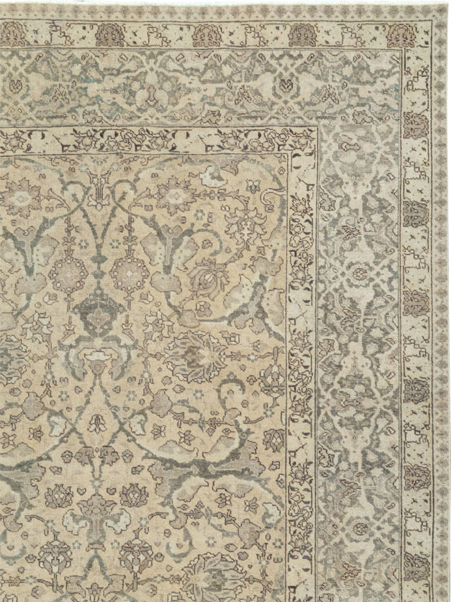 Antique Persian Tabriz Carpet, No.24389 - Gss