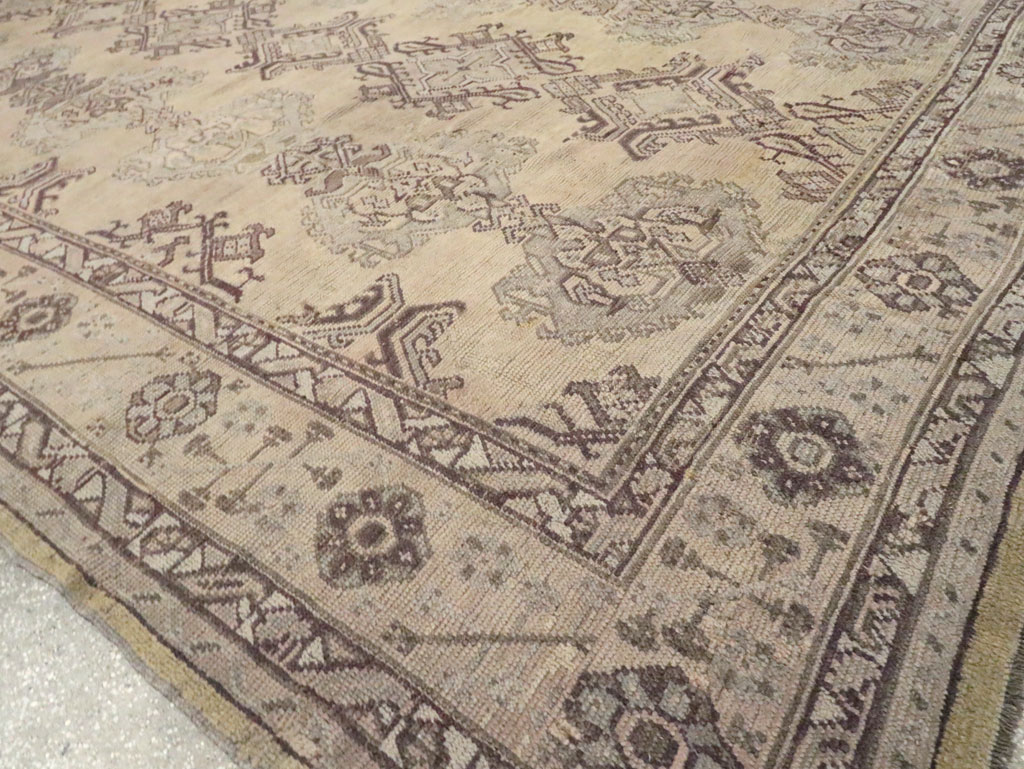 Antique Turkish Oushak Rug, No.24396 - Gss